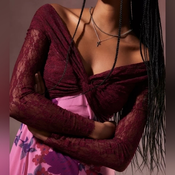 Urban Outfitters Kimchi Blue Sydney Off Shoulder Mini Dress in Pink Combo NWT - Picture 6 of 10